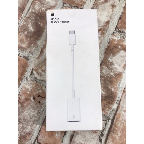 OEM Apple MJ1M2AM/A USB-C to USB Adapter OPEN BOX - Picture 4 of 4